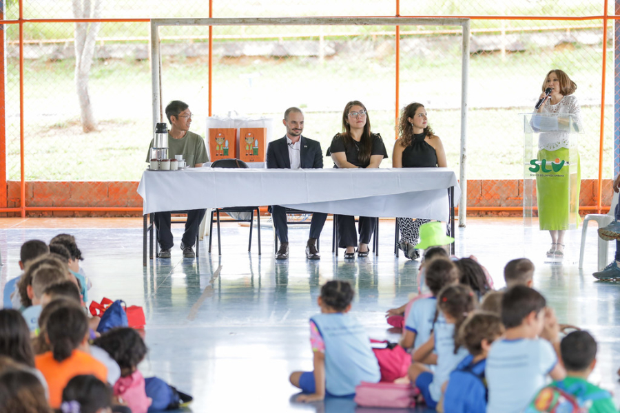 Educação ambiental nas escolas do DF transforma alunos em agentes do descarte consciente