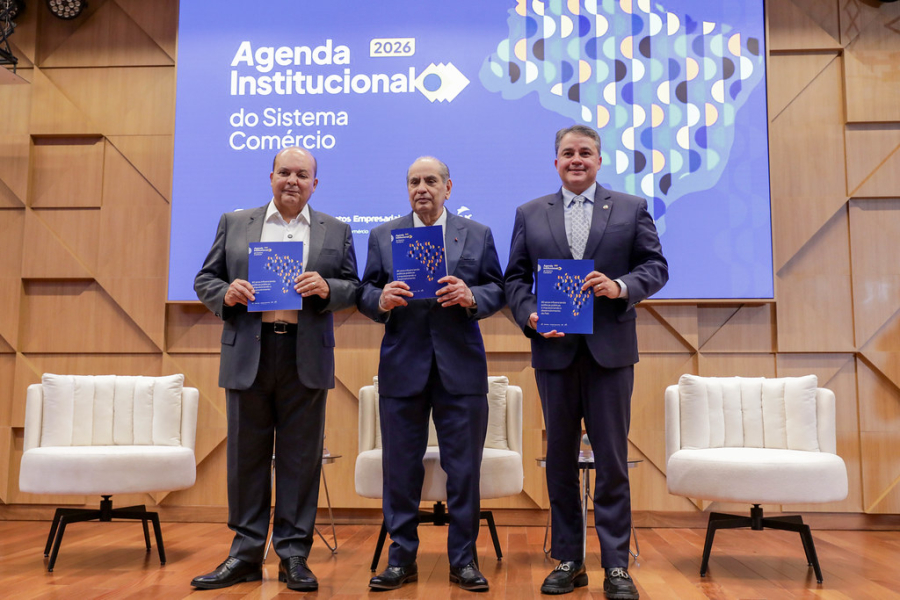 Ibaneis Rocha participa do lançamento da Agenda do Sistema Comércio 2026 no DF