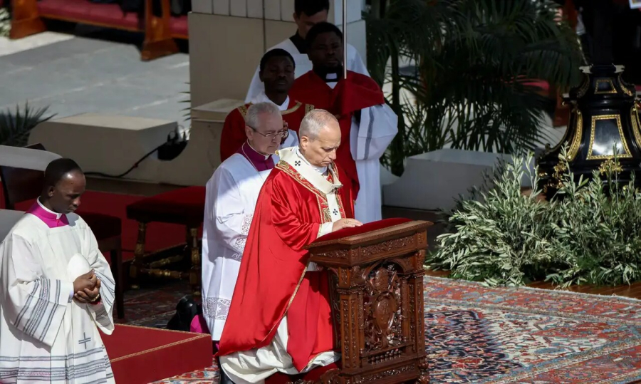 Papa critica líderes em guerra e diz que Deus rejeita orações em meio à violência