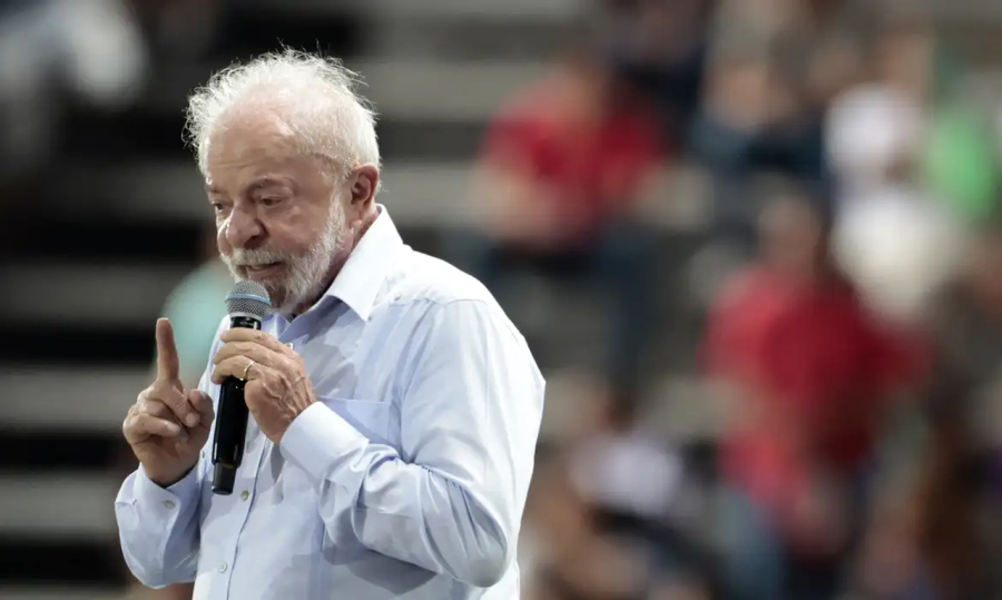 Lula critica Trump e afirma que guerra não representa o Brasil