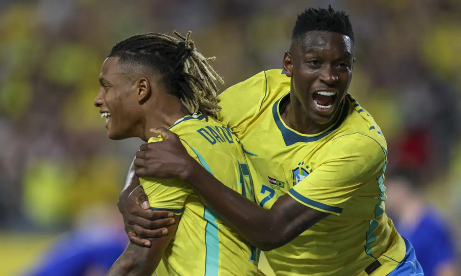 Brasil vence Croácia e chega forte para convocação da Copa