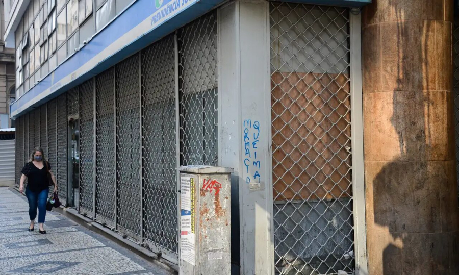 Mutirão do INSS promete 13 mil atendimentos e tenta aliviar fila histórica