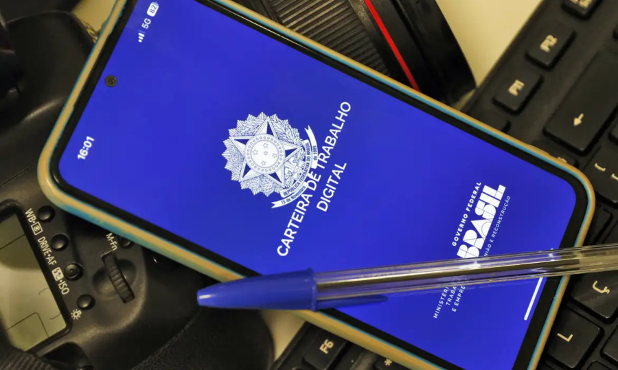 Terceirizados ganham jornada menor e auxílio-creche; veja o que muda