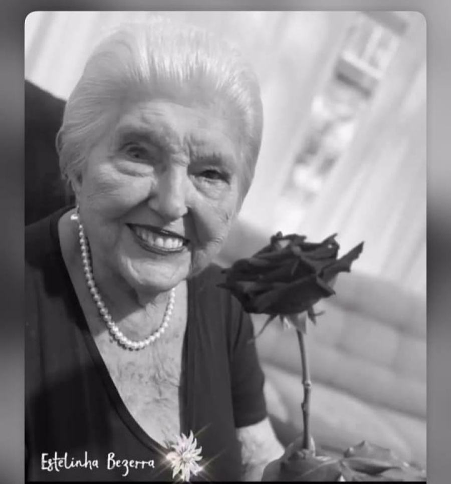 Morre Estrelinha Bezerra, influenciadora do “passa batom”