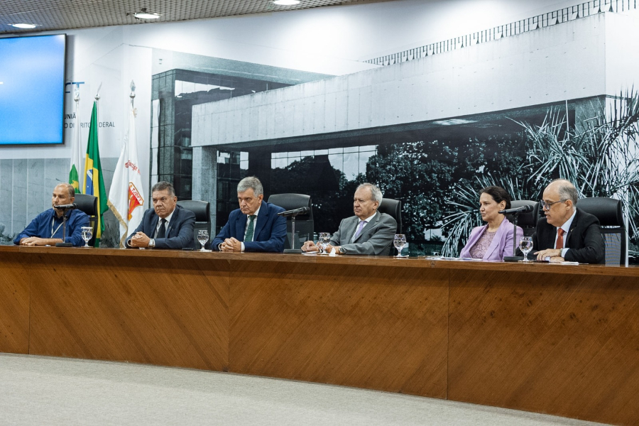 GDF e TJDFT entregam títulos de propriedade e garantem segurança jurídica a famílias vulneráveis