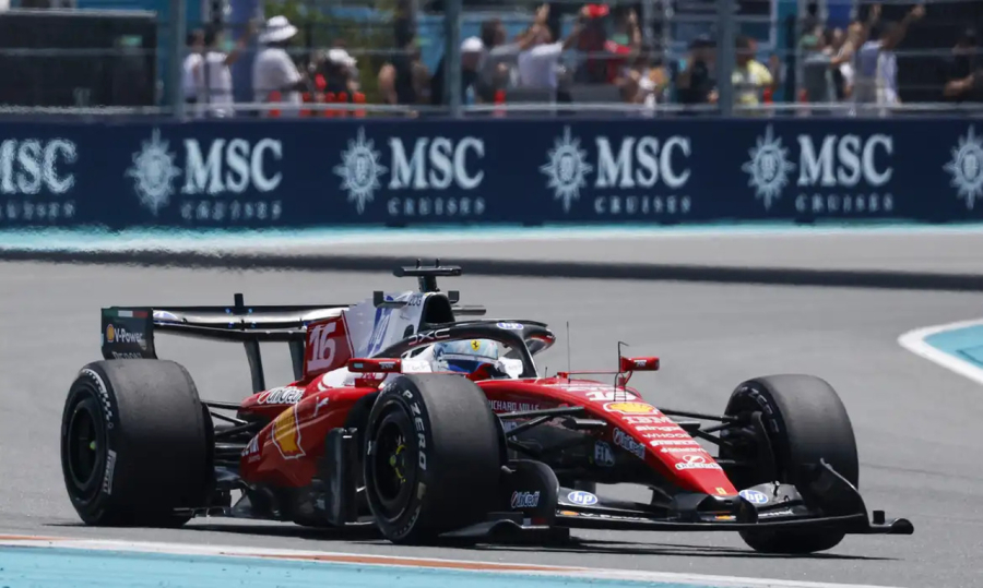 Leclerc lidera treinos em Miami e coloca Ferrari na frente na F1Leclerc lidera treinos em Miami e coloca Ferrari na frente na F1