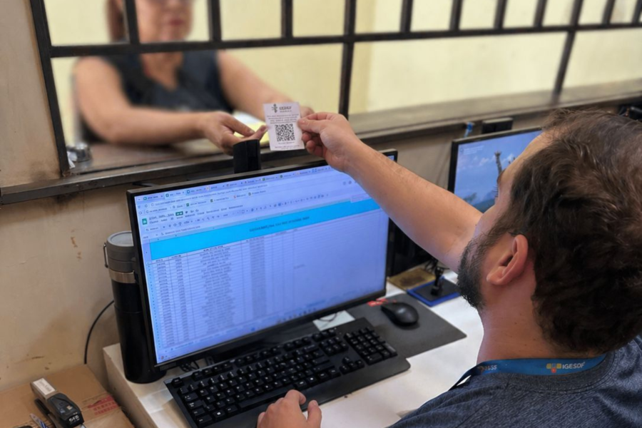 Tecnologia no DF permite verificar medicamentos pelo celular e reduz filas na saúde pública