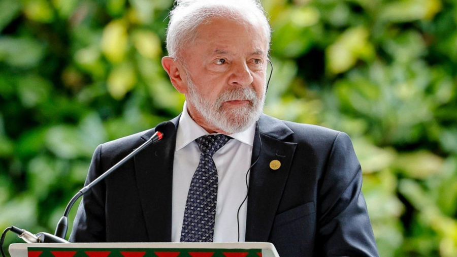 Lula enfrenta vaias durante agenda bilionária da Petrobras em Sergipe