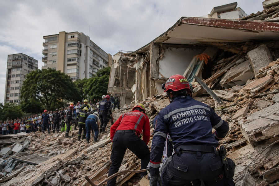 Venezuela decreta estado de emergência após terremotos deixarem mortos, feridos e rastro de destruição