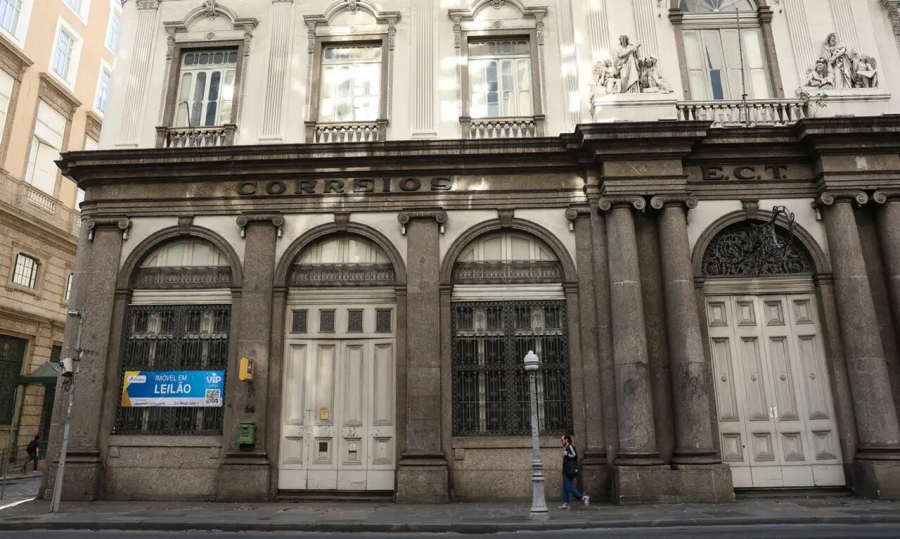 Antiga sede dos Correios no Centro do Rio será leiloada com lance inicial de R$ 53,6 milhões
