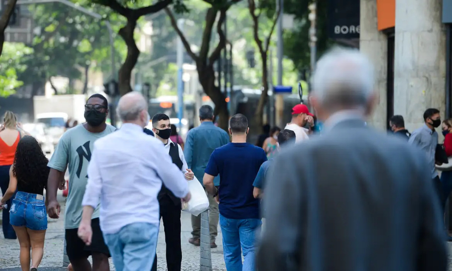 Fé nas urnas | Quando acreditar em Deus passa a pesar na escolha de um candidato