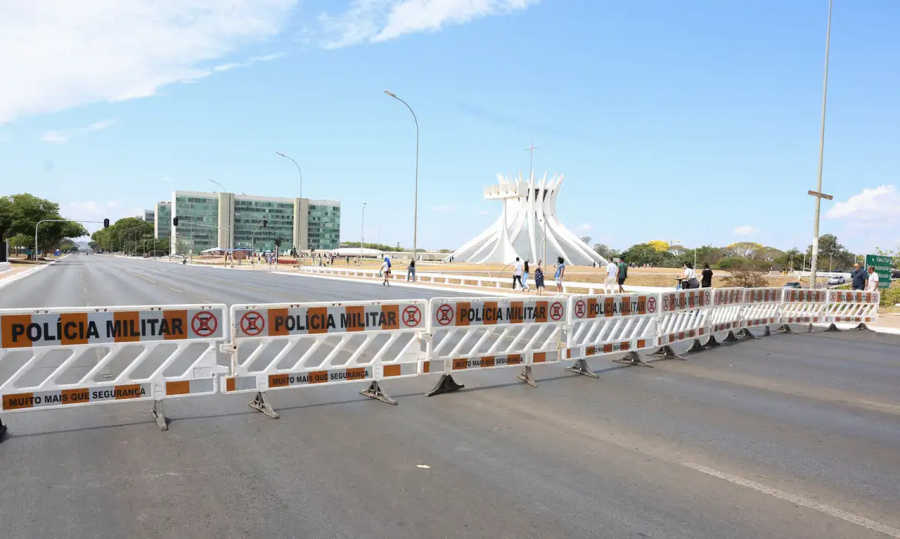 Trânsito de Brasília terá bloqueios para o desfile de 7 de Setembro; veja o que muda